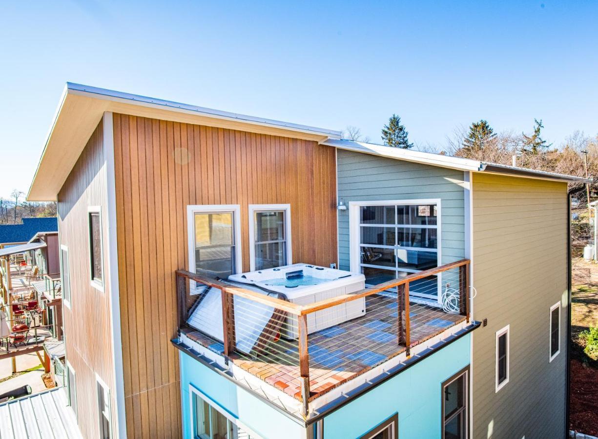Upstream Penthouse Villa Asheville Bagian luar foto