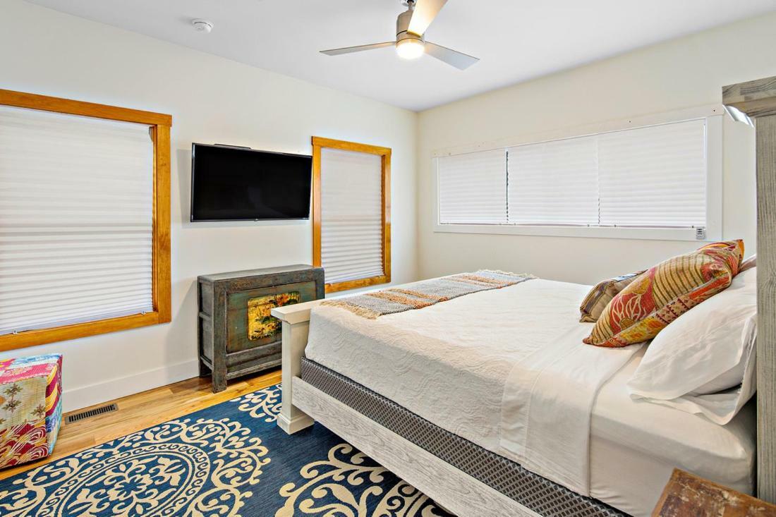 Upstream Penthouse Villa Asheville Bagian luar foto
